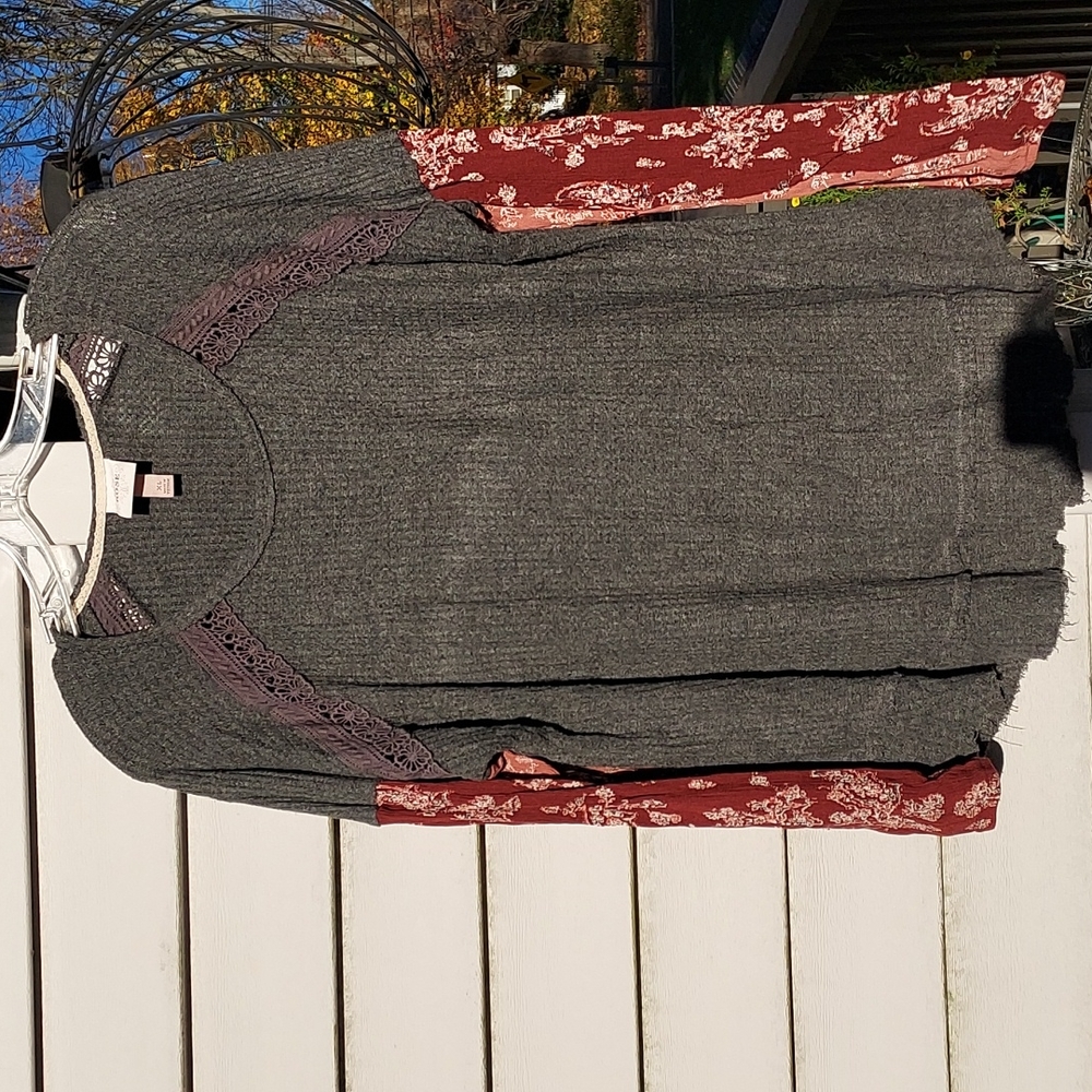 Top, Knox Rose, size XL, Gray and Rust